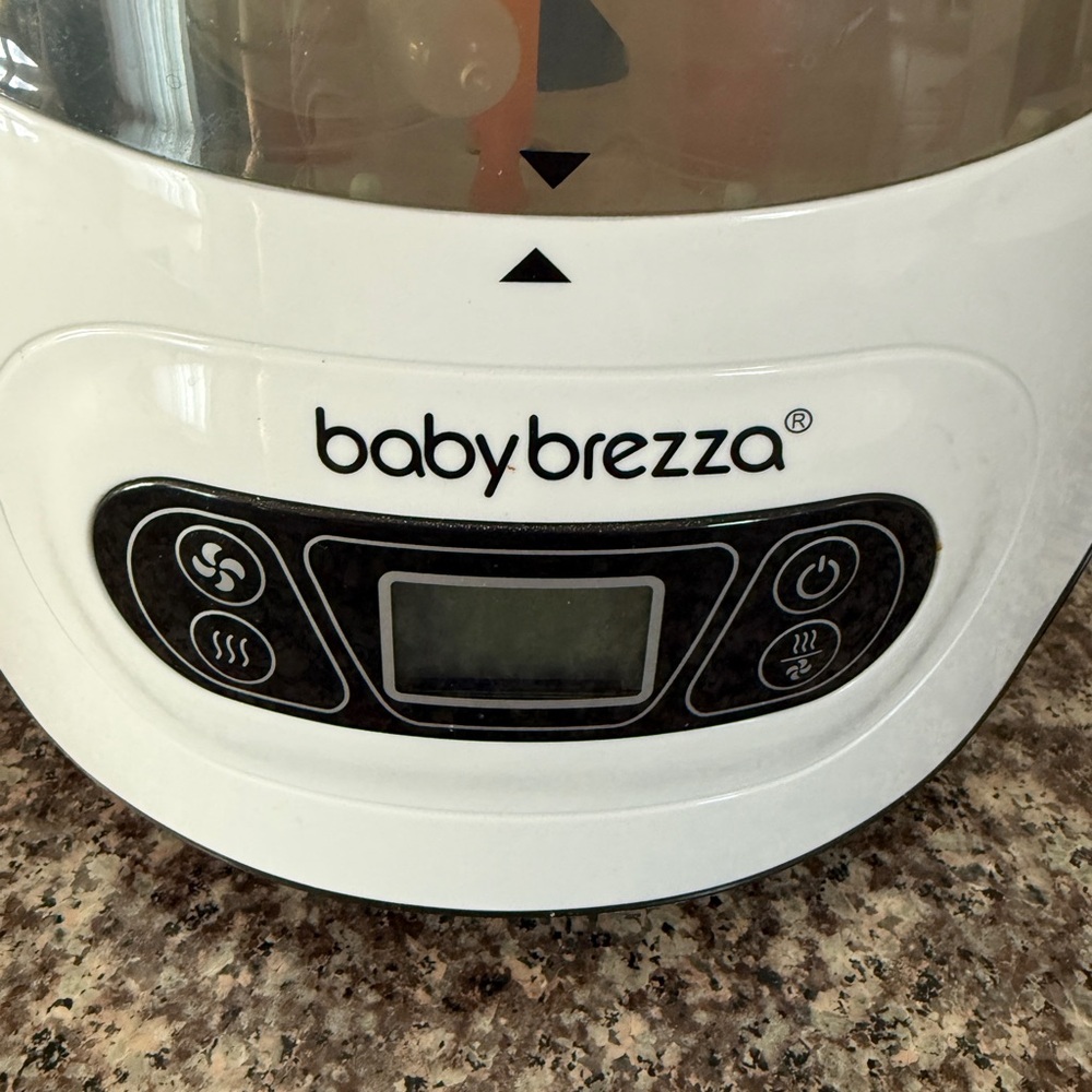 Baby Brezza Baby Bottle Sterilizer and Warmer - White and Orange - Picture 2 of 4